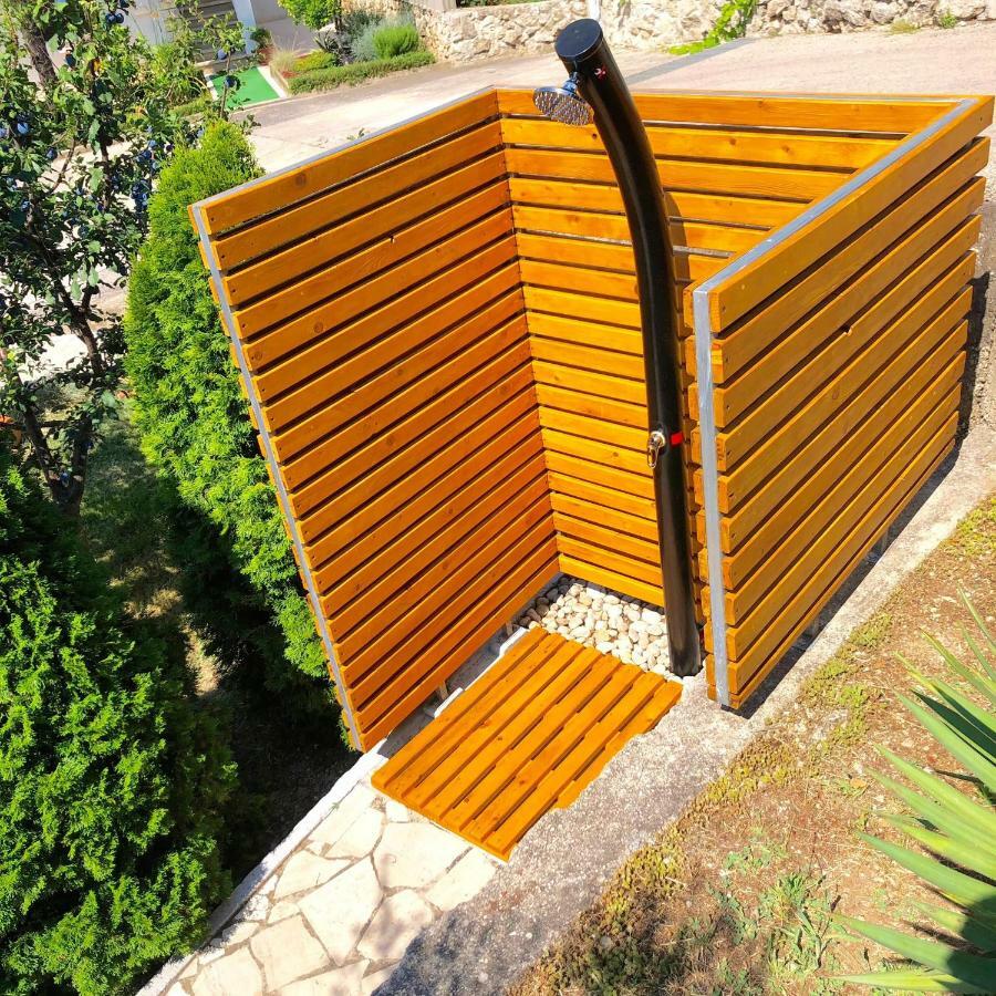 Apartment Tomic Krk Veglia Exterior foto